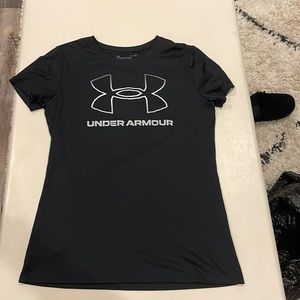 Under Armour Black Dri-Fit t-shirt